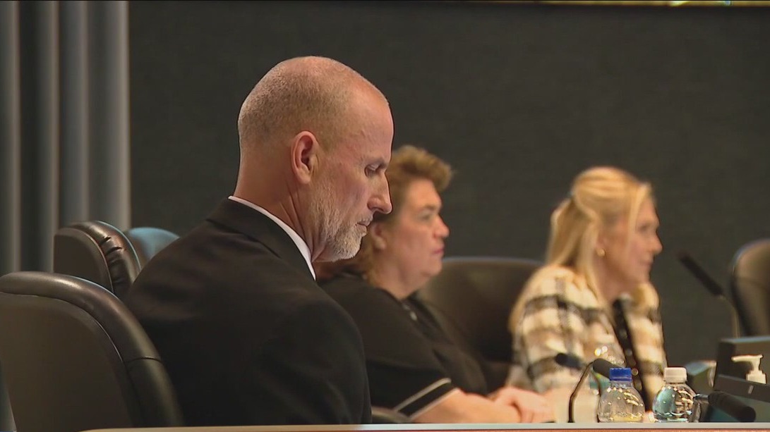 Calls for pause on school boundary discussion